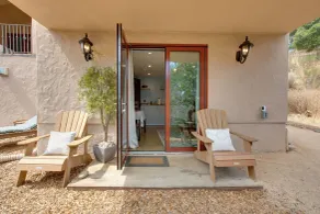 Lovely Belmont Apartment w/ Stunning Views! - Interior