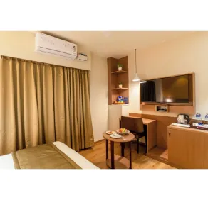 La Sara Comforts - Room