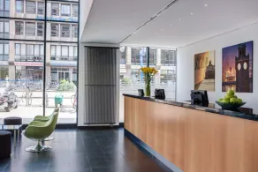 IntercityHotel Hamburg Hauptbahnhof - Hall