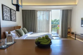 Life At REPOSE- Lake Villas Resort & Club - Room