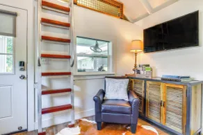 Pensacola Tiny House < 1 Mi to Bayview Park! - Innvendig