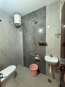 Ragha Residency - Bagno