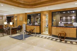 Crowne Plaza Qingdao by IHG - Reception