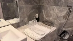 Clowzer Hotel- فندق كلاوزر - Bathroom