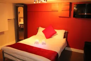 London Olympus Hotel Nirvana - Room