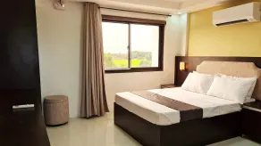 Staycation Hotel - Room