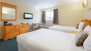 Fernie Slopeside Lodge - Habitación