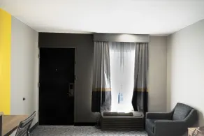 Super 8 by Wyndham Antioch/Nashville South East - Room