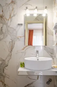 Angela Rooms - Bagno