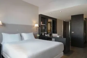 NH 9 de Julio - Habitación