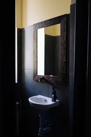 Boutique-Capsule Hostel - Bathroom