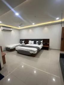 Hotel Peacock Anand - Chambre