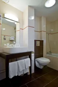 Hôtel Kyriad Dijon Gare - Salle de bain