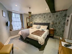 Crown and Trumpet Inn - Chambre