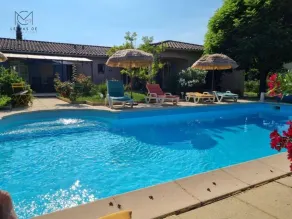 Mas de la Cigaline Var - Pool