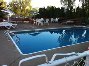 Cocoa Country Inn Hershey - Piscine