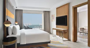 Le Meridien Hyderabad - Chambre