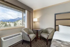 Prestige Radium Hot Springs Resort, WorldHotels Crafted - Chambre