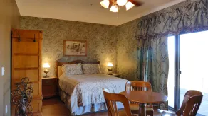 Tombstone Monument Guest Ranch - Room