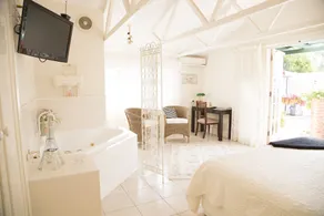 Rosebridge House Bed & Breakfast Adult Retreat - Room