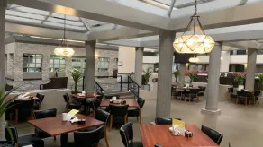 Holiday Inn Chicago North Shore by IHG - Restaurant