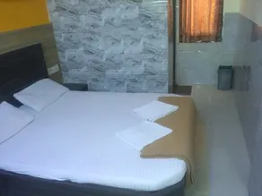 Hotel O Saidan Lodging & Boarding - Chambre