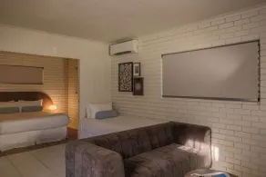 Gold Coast Airport Motel - Only 300 Meters To Airport Terminal - Zimmer