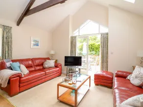 FernGully - Living area