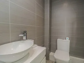 1 Brunel Court - Salle de bain