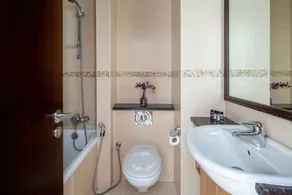 Spacious + Modern Studio in JLT - Sleeps 3 - Salle de bain