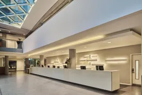 DoubleTree by Hilton Hotel London -Tower of London - Reception