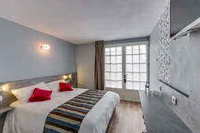 Confort Hôtel Thouars - Zimmer