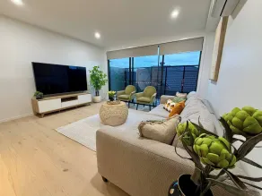 Brand new luxury 2 bedroom apartment - Oppholdsområde