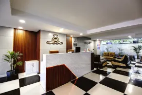 360 Degree Hotel - Reception