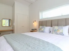 Hawthorn Croft - Camera