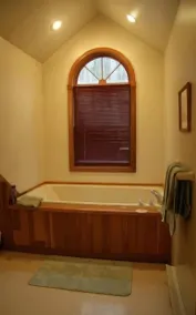 Ardmorar - Bathroom