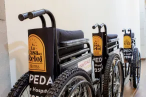 La Casa del Reloj - Zona de Hospitales - Rezeption