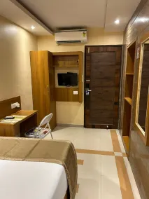 Hotel BKC Mannat - Chambre