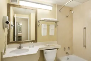 Travelodge by Wyndham Sturgis - Salle de bain