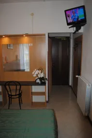 Hotel Astra - Habitación