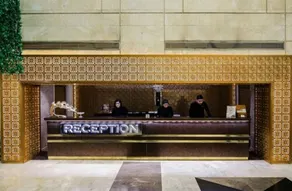 Surabaya Suites Hotel Powered by Archipelago - Reception