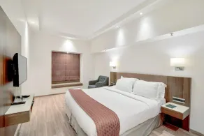 The Emerald Park - Room
