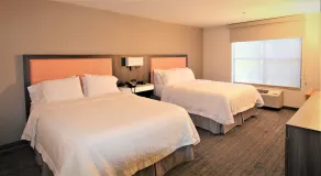 Hampton Inn & Suites Seal Beach - Chambre
