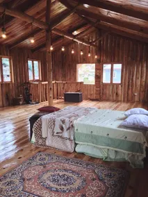 Agape Log Cabin - Zimmer