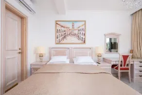 Sun & Sea Residence - Room