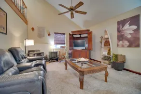 Tahlequah Duplex w/ Screened-in Porch & Fire Pit! - Innvendig
