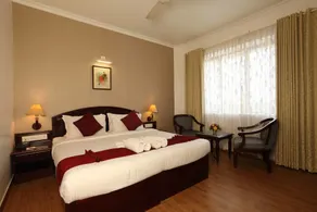 The Ruby Arena - Room