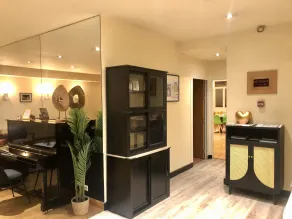 Hôtel Le Progrès - Entrée intérieure