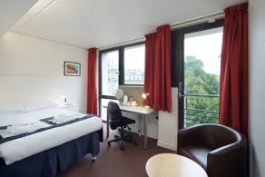 Princes Gardens - Room