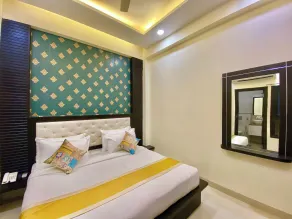 Green View By Green Tree - Behind Pramarth Niketan - Room